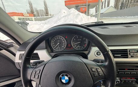 BMW 3 серия, 2010 год, 950 000 рублей, 12 фотография