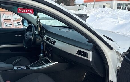 BMW 3 серия, 2010 год, 950 000 рублей, 22 фотография