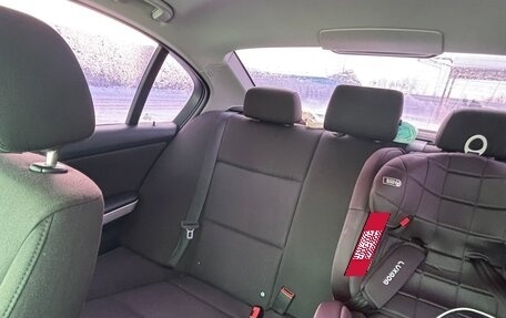 BMW 3 серия, 2010 год, 950 000 рублей, 14 фотография