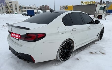 BMW 5 серия, 2021 год, 6 490 000 рублей, 3 фотография