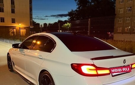 BMW 5 серия, 2021 год, 6 490 000 рублей, 9 фотография