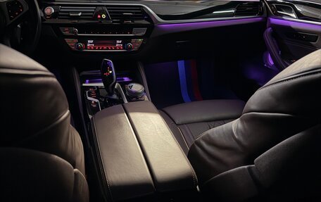 BMW 5 серия, 2021 год, 6 490 000 рублей, 17 фотография