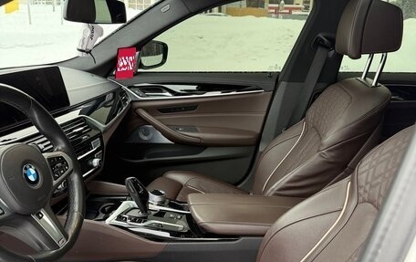 BMW 5 серия, 2021 год, 6 490 000 рублей, 14 фотография