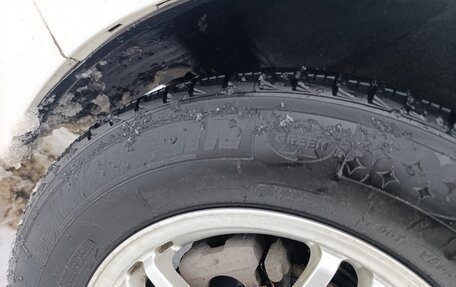 Toyota Prius IV XW50, 2017 год, 1 650 000 рублей, 17 фотография