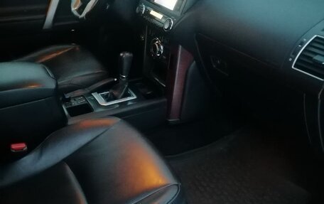 Toyota Land Cruiser Prado 150 рестайлинг 2, 2014 год, 3 760 000 рублей, 9 фотография