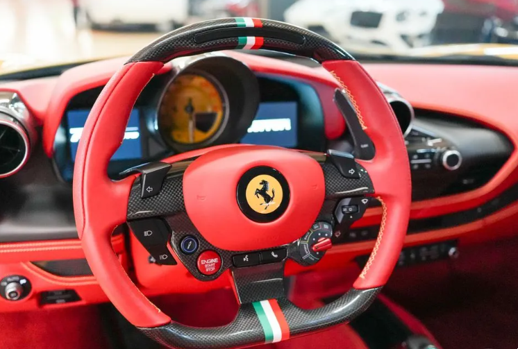 Ferrari F8, 2022 год, 29 200 000 рублей, 5 фотография