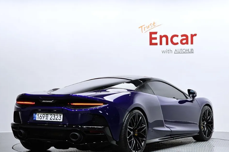 McLaren GT, 2022 год, 22 180 000 рублей, 2 фотография