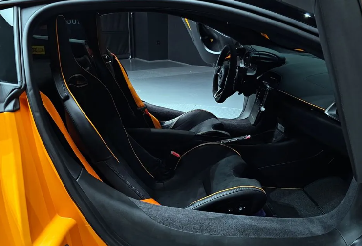 McLaren 675LT, 2023 год, 25 500 000 рублей, 8 фотография