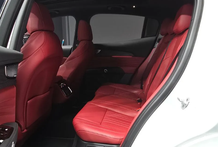 Maserati MC20, 2023 год, 9 500 000 рублей, 10 фотография