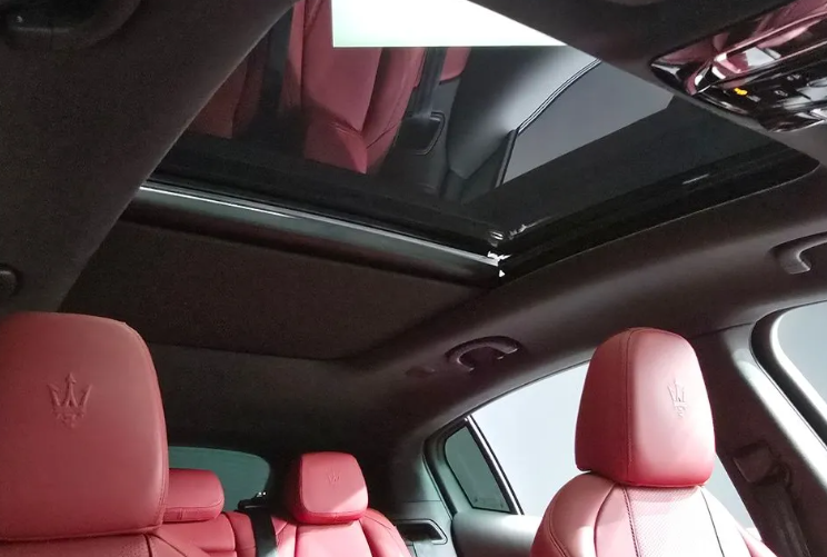 Maserati MC20, 2023 год, 9 500 000 рублей, 17 фотография