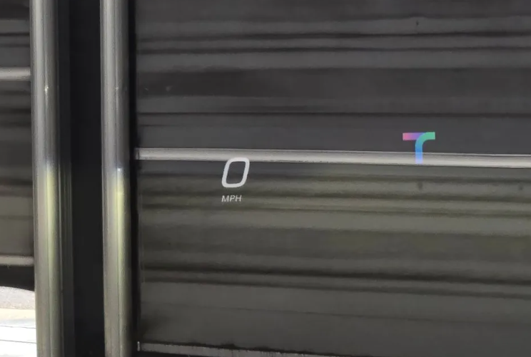 Maserati MC20, 2023 год, 9 500 000 рублей, 14 фотография