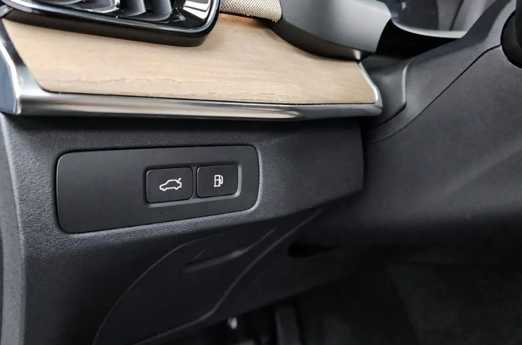 Volvo XC90 II рестайлинг, 2025 год, 13 450 000 рублей, 14 фотография