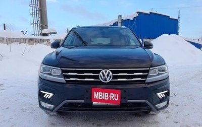 Volkswagen Tiguan II, 2020 год, 2 800 000 рублей, 1 фотография