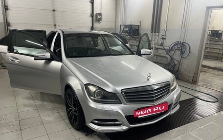Mercedes-Benz C-Класс, 2012 год, 1 350 000 рублей, 2 фотография