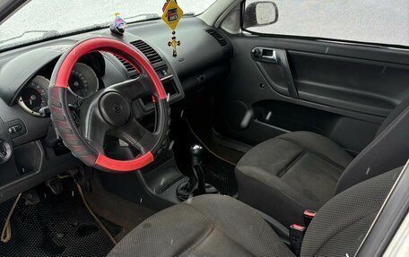 Volkswagen Polo III рестайлинг, 2001 год, 189 000 рублей, 8 фотография