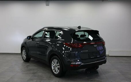 KIA Sportage IV рестайлинг, 2019 год, 1 980 000 рублей, 4 фотография