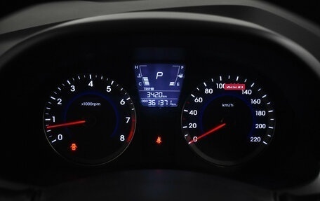 Hyundai Solaris II рестайлинг, 2011 год, 499 000 рублей, 16 фотография