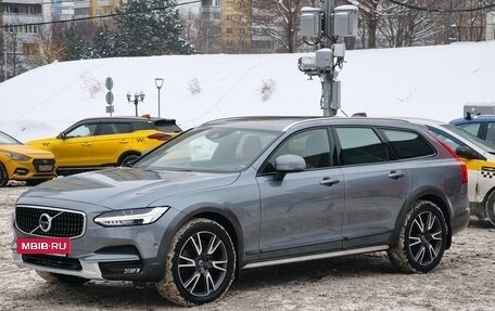 Volvo V90 Cross Country I рестайлинг, 2018 год, 4 500 000 рублей, 4 фотография