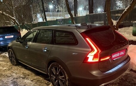 Volvo V90 Cross Country I рестайлинг, 2018 год, 4 500 000 рублей, 16 фотография