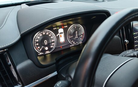 Volvo V90 Cross Country I рестайлинг, 2018 год, 4 500 000 рублей, 31 фотография