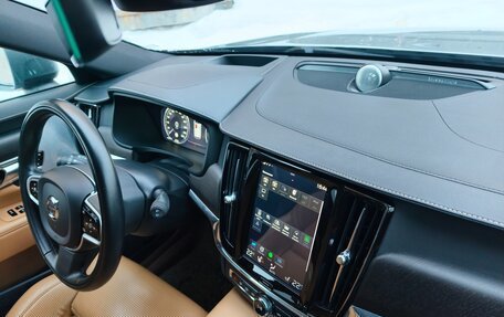 Volvo V90 Cross Country I рестайлинг, 2018 год, 4 500 000 рублей, 33 фотография