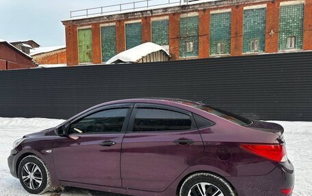 Hyundai Solaris II рестайлинг, 2014 год, 620 000 рублей, 2 фотография