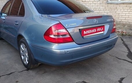 Mercedes-Benz E-Класс, 2004 год, 900 000 рублей, 11 фотография