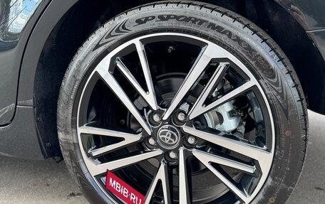 Toyota Camry, 2025 год, 6 850 000 рублей, 10 фотография