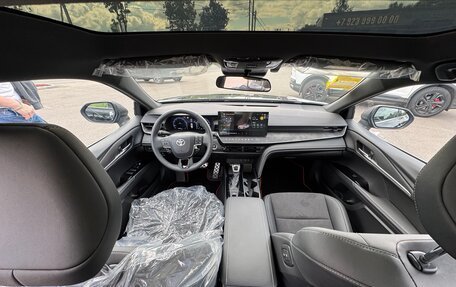 Toyota Camry, 2025 год, 6 850 000 рублей, 15 фотография