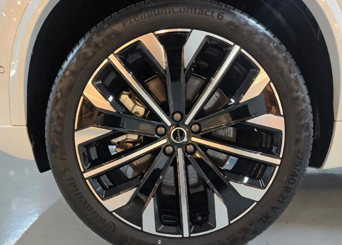 Volvo XC90 II рестайлинг, 2025 год, 13 200 000 рублей, 5 фотография