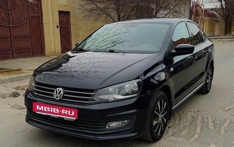 Volkswagen Polo VI (EU Market), 2015 год, 965 000 рублей, 3 фотография