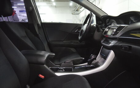 Honda Accord IX рестайлинг, 2013 год, 1 380 000 рублей, 9 фотография