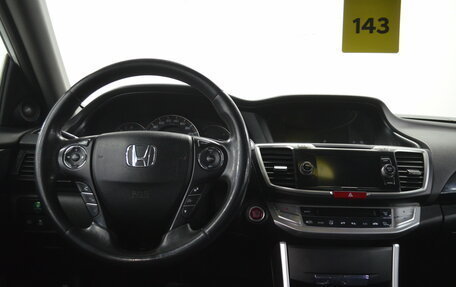 Honda Accord IX рестайлинг, 2013 год, 1 380 000 рублей, 12 фотография