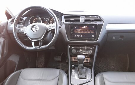 Volkswagen Tiguan II, 2020 год, 2 800 000 рублей, 13 фотография