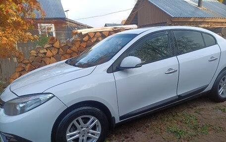 Renault Fluence I, 2013 год, 800 000 рублей, 3 фотография