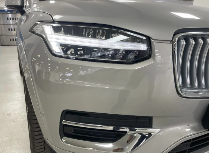 Volvo XC90 II рестайлинг, 2025 год, 8 980 000 рублей, 9 фотография