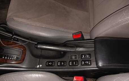 Subaru Outback IV рестайлинг, 1998 год, 310 000 рублей, 7 фотография