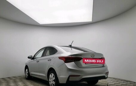 Hyundai Solaris II рестайлинг, 2017 год, 1 060 000 рублей, 7 фотография