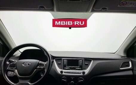 Hyundai Solaris II рестайлинг, 2017 год, 1 060 000 рублей, 23 фотография