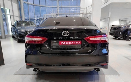 Toyota Camry, 2020 год, 3 599 000 рублей, 6 фотография