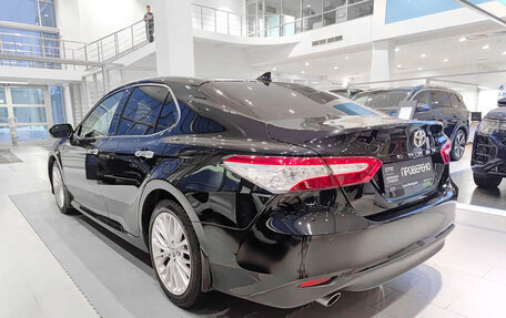 Toyota Camry, 2020 год, 3 599 000 рублей, 7 фотография