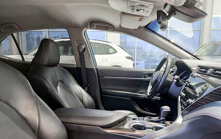 Toyota Camry, 2020 год, 3 599 000 рублей, 11 фотография