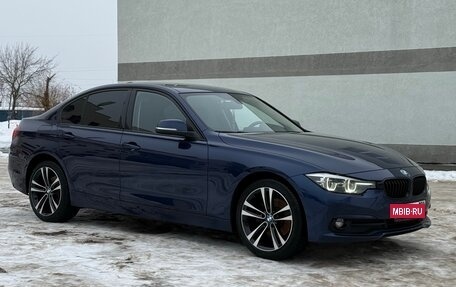 BMW 3 серия, 2017 год, 2 600 000 рублей, 3 фотография