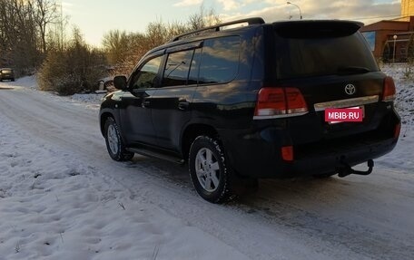 Toyota Land Cruiser 200, 2008 год, 2 950 000 рублей, 4 фотография