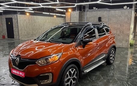 Renault Kaptur I рестайлинг, 2017 год, 1 200 000 рублей, 1 фотография