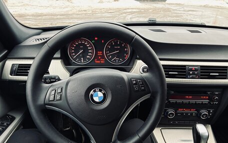 BMW 3 серия, 2008 год, 1 300 000 рублей, 13 фотография