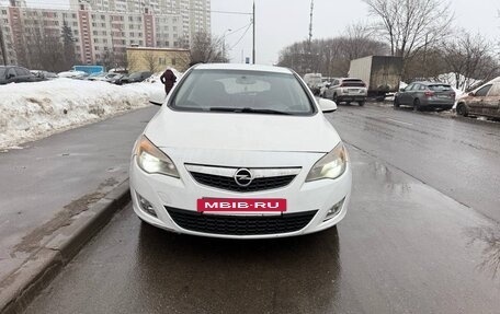 Opel Astra J, 2011 год, 480 000 рублей, 10 фотография