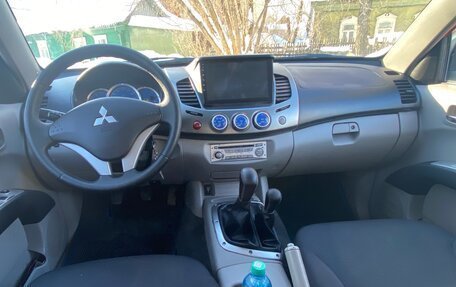 Mitsubishi L200 IV рестайлинг, 2008 год, 1 050 000 рублей, 15 фотография