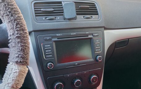 Skoda Yeti I рестайлинг, 2011 год, 800 000 рублей, 5 фотография