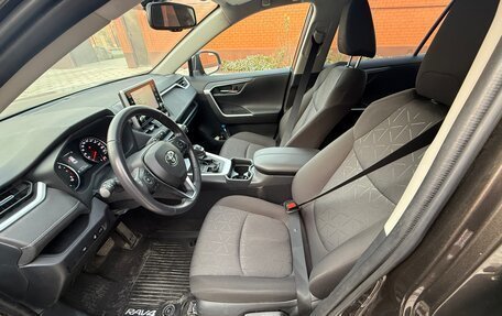 Toyota RAV4, 2022 год, 3 100 000 рублей, 14 фотография